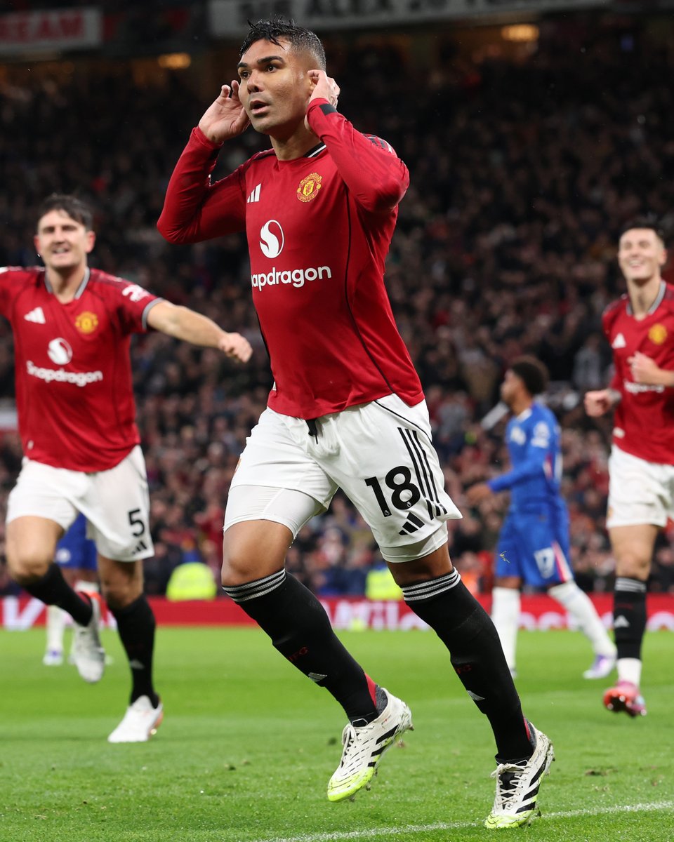 livescore's tweet photo. Casemiro 𝘿𝙊𝙐𝘽𝙇𝙀𝙎 United's lead 👊 https://t.co/Ex8AvwLu2k