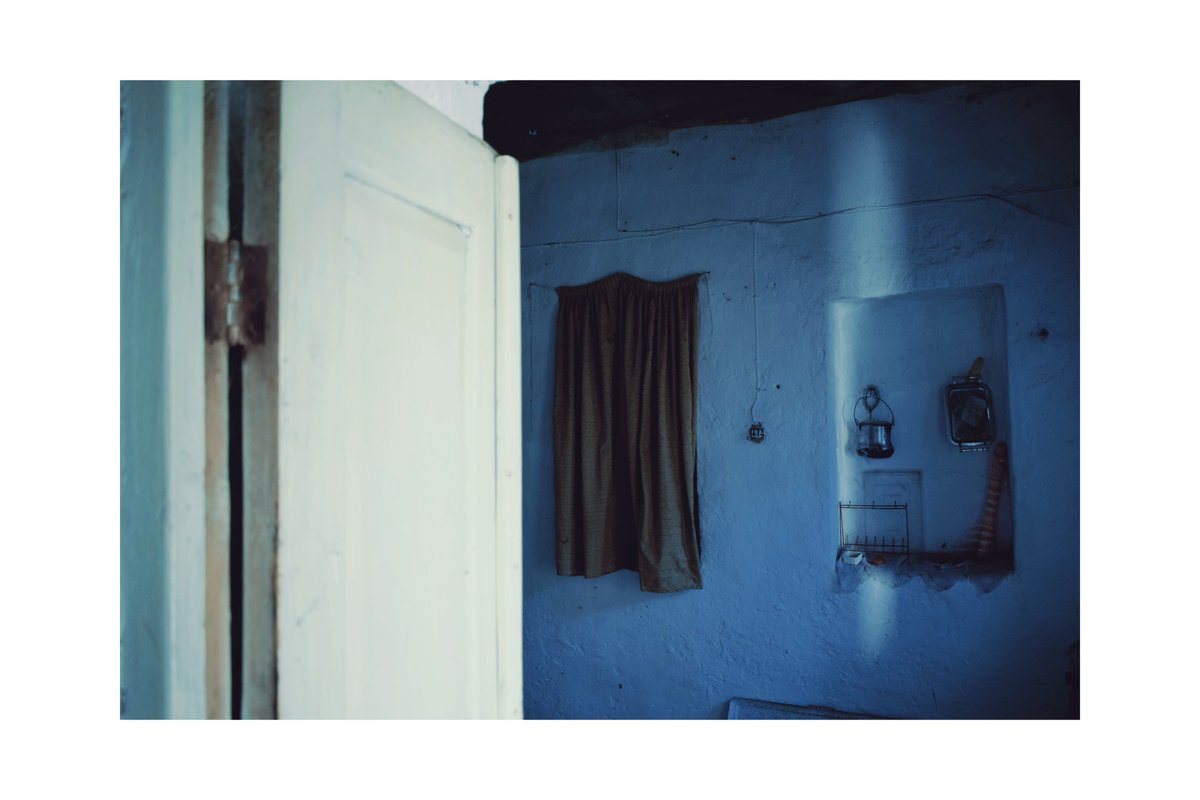 mori_taravat's tweet image. Happy weekend ⚡️

Collection Analog @objktcom 

3/3 Ed 
2.61 #tezos 

#NFTCommunity #NFTCollection #nftcollector #NFT_Shill #photography #analog #art #abstract #PHOTOS