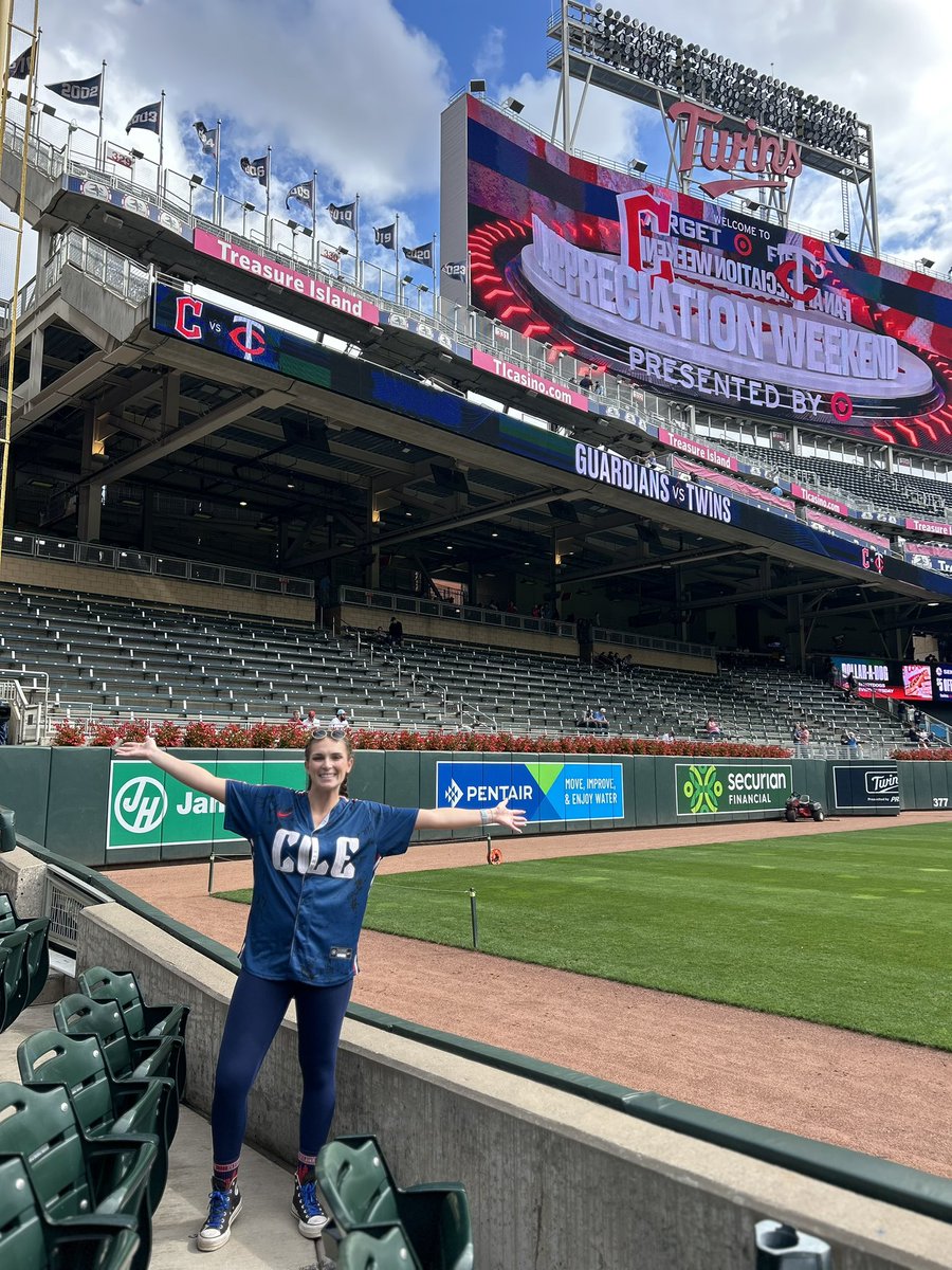 Angeline ⚡ tweet media