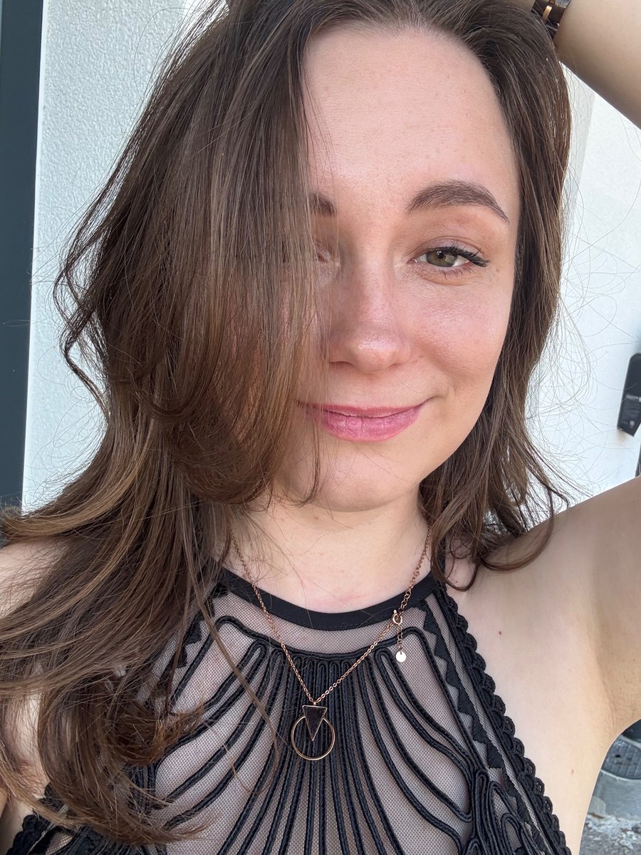 Franzi | SGAhri tweet media