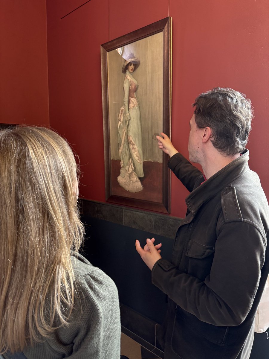 LearnBritain's tweet image. Photos from our tour of the City of London this morning. Thank you to all the members of London’s Ukrainian community who joined us today