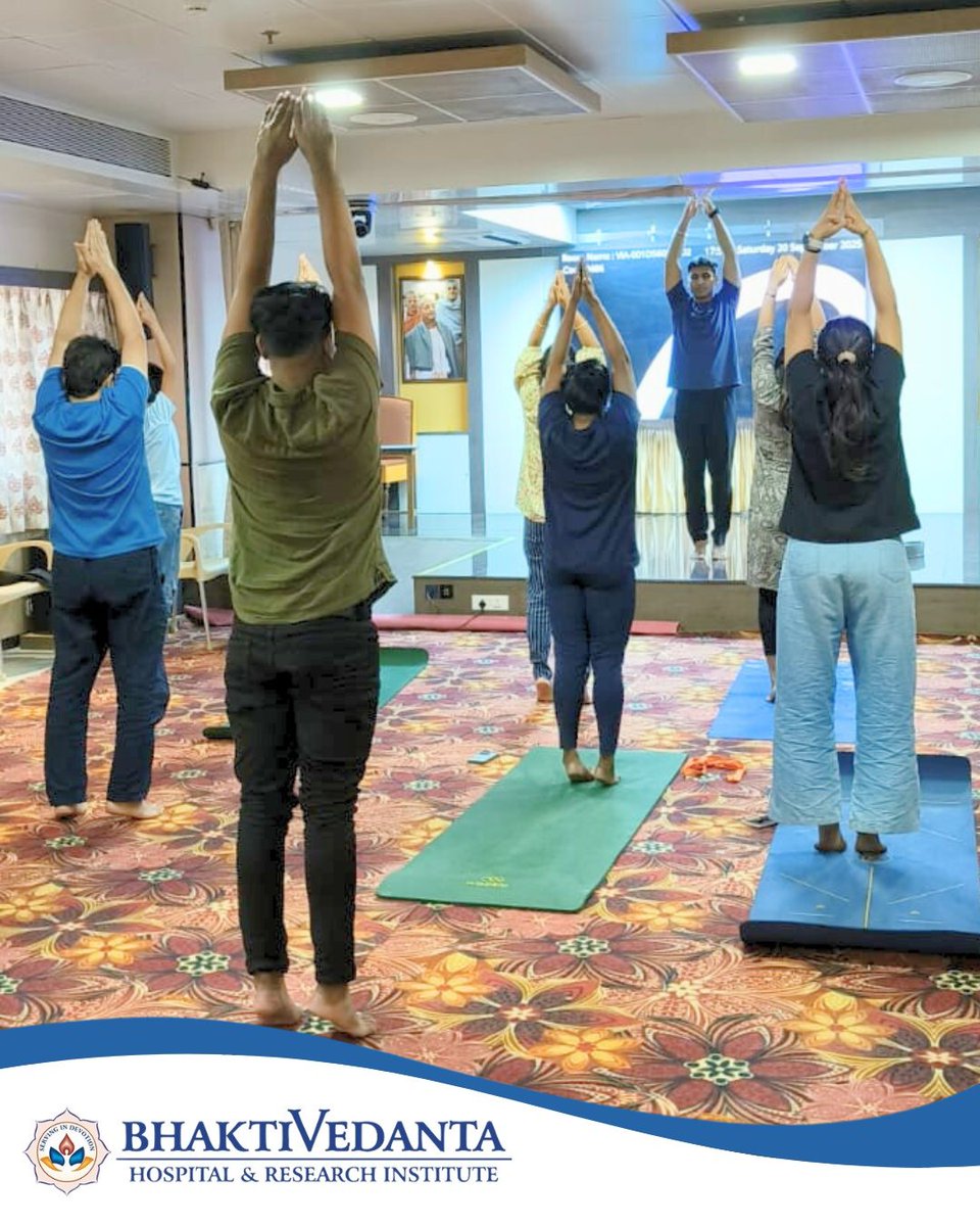 Bhaktivedanta_H's tweet photo. Bhaktivedanta Hospital & Research Institute, in collaboration with Govardhan School of Yoga successfully hosted a Core Strength Yoga Workshop led by the inspiring Mr. Anmol, Yoga Teacher from Govardhan School of Yoga.
#CoreStrengthYoga #GovardhanSchoolOfYoga #YogaWorkshop https://t.co/mrzF2ywQiv