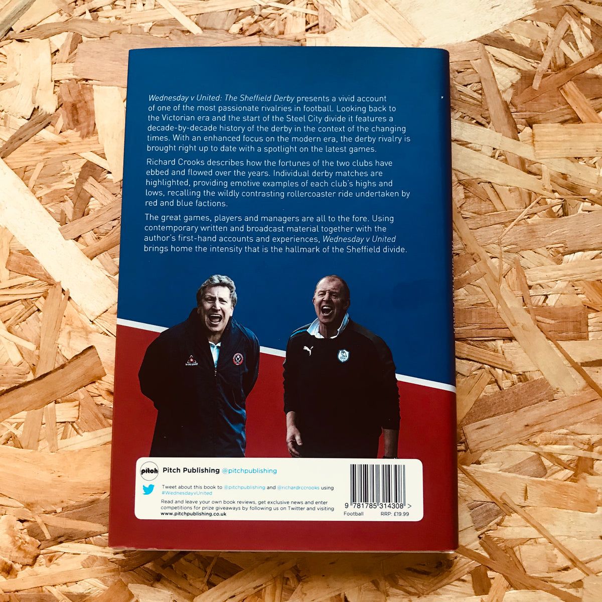 𝐑𝐄𝐒𝐓𝐎𝐂𝐊 | WEDNESDAY VS UNITED by <a href="/richardrccrooks/">Richard Crooks</a>

Looking back to the Victorian era and the start of the Steel City divide, it features a decade-by-decade history of the derby in the context of the changing times

<a href="/PitchPublishing/">Pitch Publishing 📚 Sports Books</a> 

🛒 stanchionbooks.com/products/wedne…