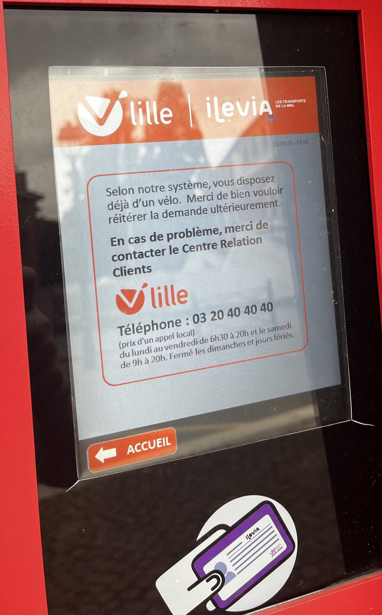 remi_lillois's tweet photo. 🚲 Est-ce que ça vous est déjà arrivé avec #VLille ?
Vous reposez le vélo, la borne le reconnaît, mais votre compte indique toujours emprunt en cours.

Ça m’est arrivé plusieurs fois ce mois-ci… https://t.co/1y7wDfFomX