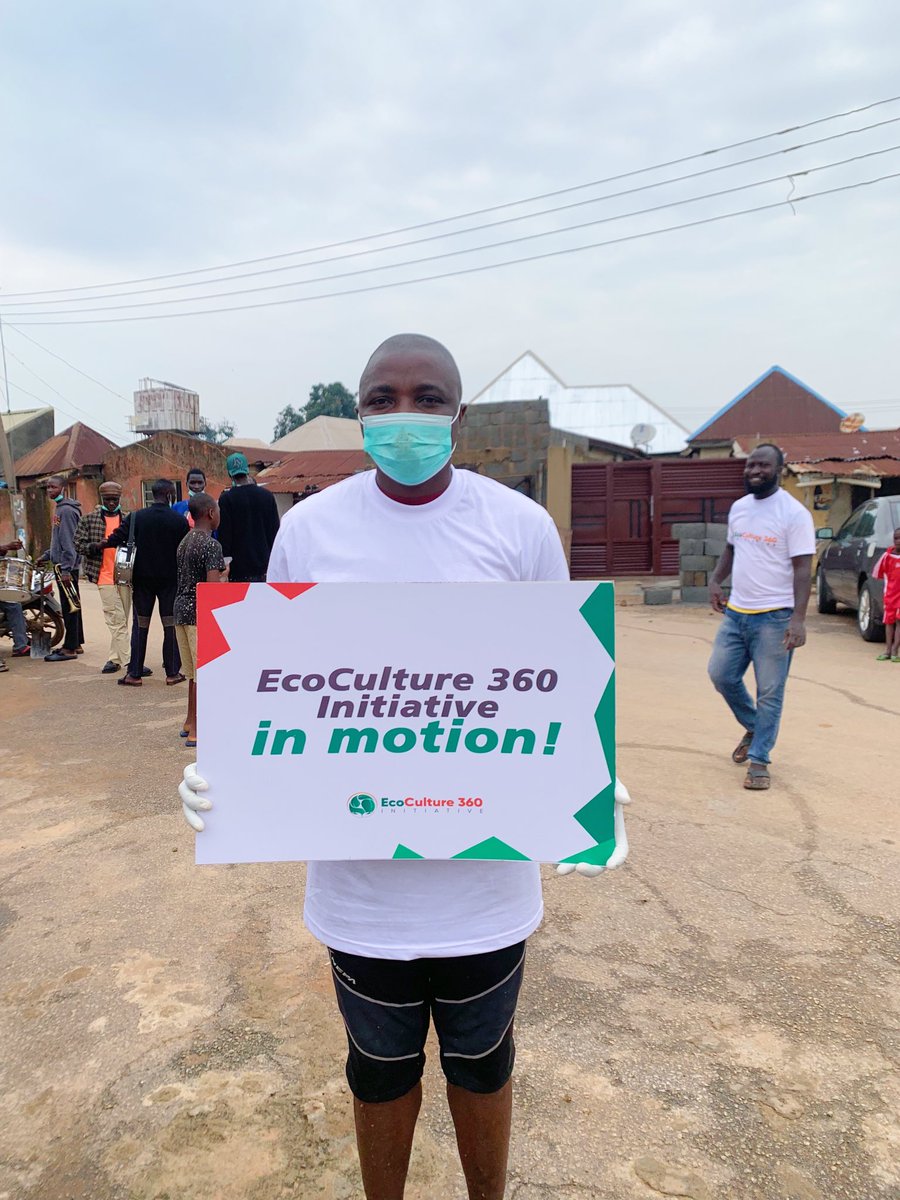 Rachelfidelis1's tweet photo. EcoCulture 360 Initiative in action for the @WorldCleanupDay in Bwari Community
.
.

#strive #worldcleanupday #worldcleanupday2025 #WCD2025 #wastefreeworld #letsdoitword https://t.co/mdCzCjNyFh