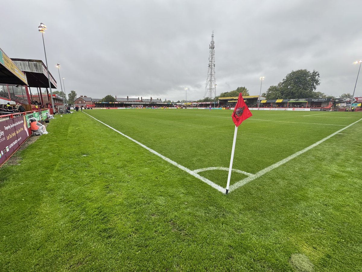 CumPolCUFC's tweet image. Fair play to you blues for sticking through that rain to the end but hopefully it was worth it for the 3 points. Have a safe journey home all… hopefully you’ll have dried off by Tuesdays game UTB