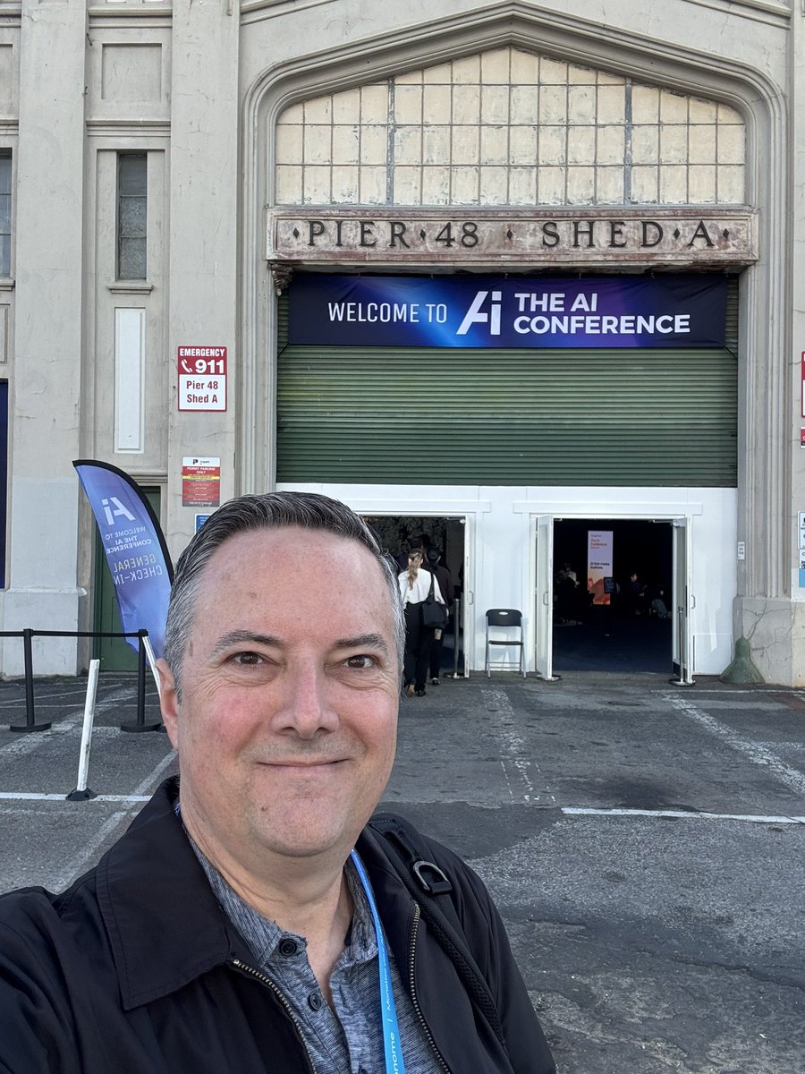 micahray's tweet photo. The AI Conference this week in San Francisco was amazing. Place was packed. Great energy. Big themes: Get your data ready; Agents are here; and even experts in the industry acknowledge everything is moving so fast. https://t.co/uV16x5Xjof