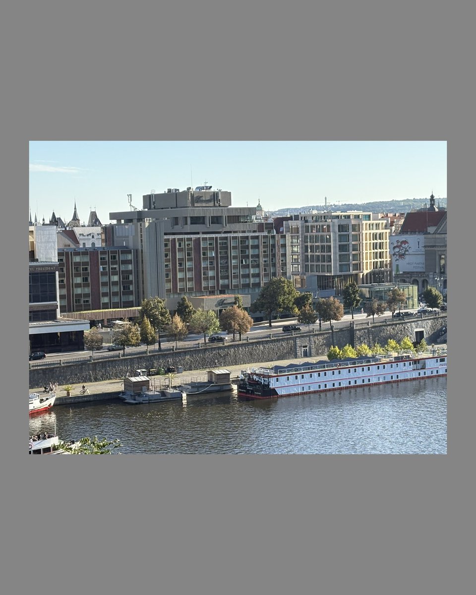 KevinPGilday's tweet photo. Building #11 is Fairmont Golden Prague. Opened in 1974 the former Intercontinental hotel was the first international five star hotel in old Czechoslovakia. It reopened this year as the Fairmont Golden Prague after undergoing a major overhaul. https://t.co/tCW81heP9K