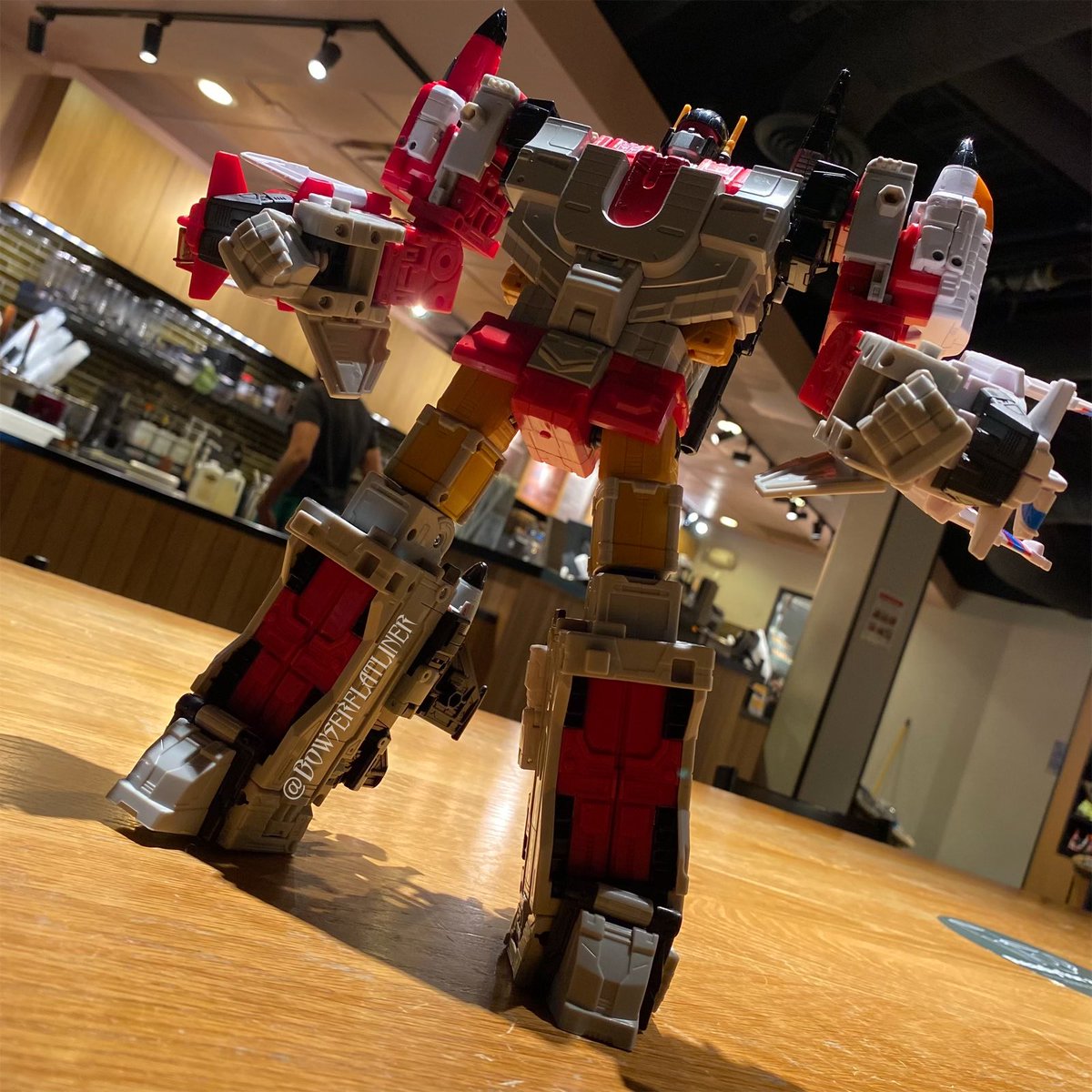 “Megatron’s been battling us on the roads! We’ll fight him in the skies!”