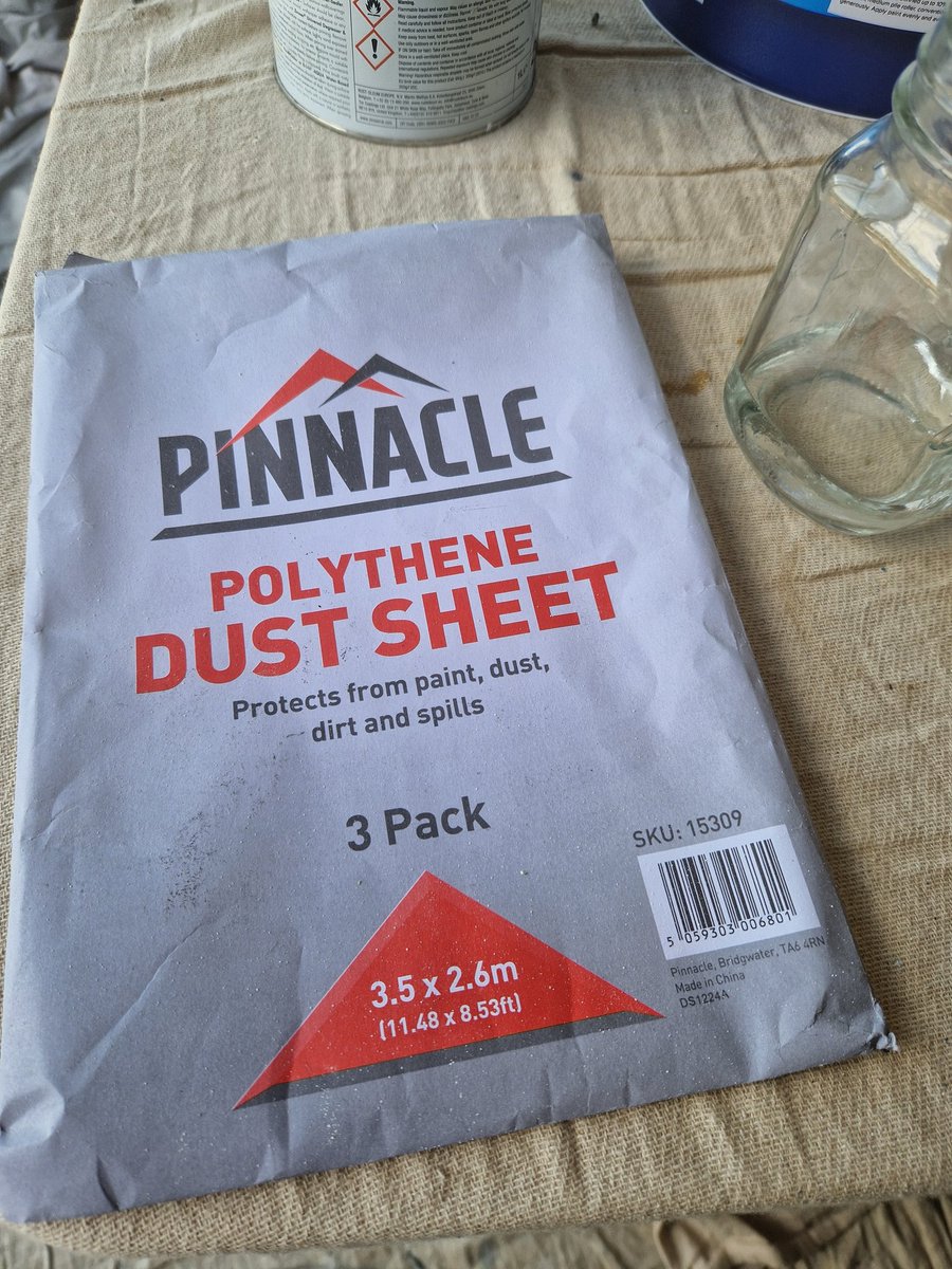 adecoratorslife's tweet image. Prep is everything 👌
We used @PinacleProducts plastic covering to protect these cupboards while decorating.
Keeps everything safe &amp;amp; mess-free ✨
#DecoratorLife #PrepWork #PinacleProducts