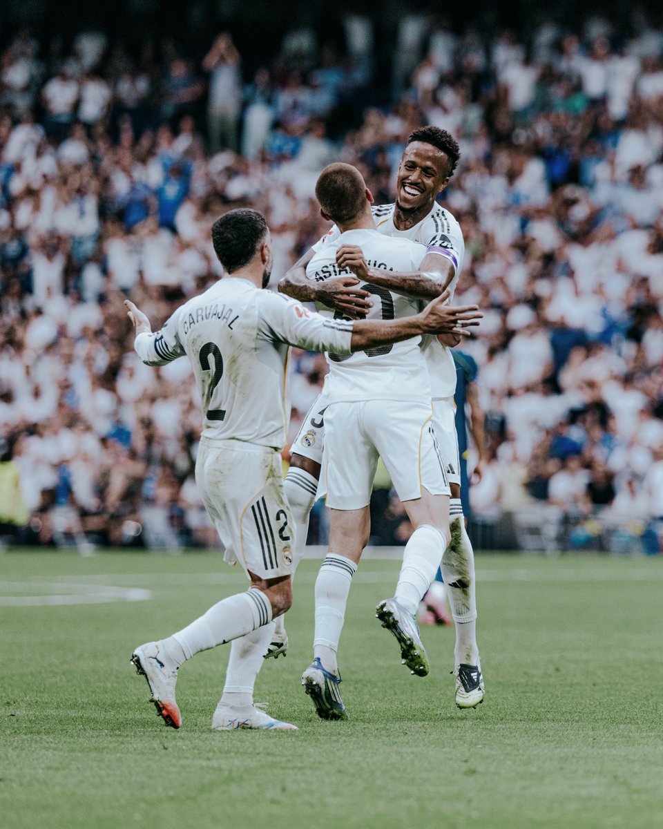 edermilitao's tweet image. 3 puntos más y seguimos. HALA MADRID! 🤍