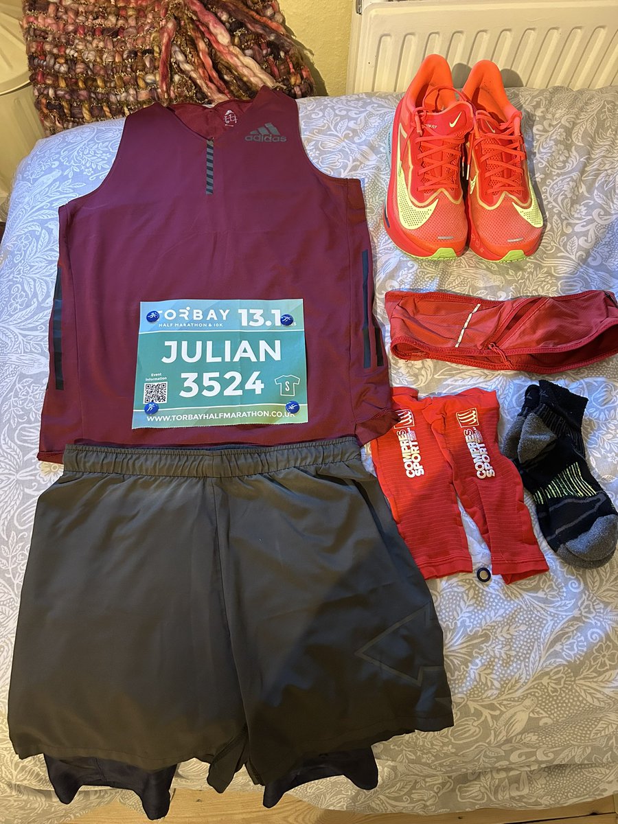It’s not going to be super quick but looking forward to a bit of a race at the #Torbayhalfmarathon tomorrow. Excited to try out the new shoes <a href="/Nike/">Nike</a> <a href="/RunComPod/">Running Commentary</a>