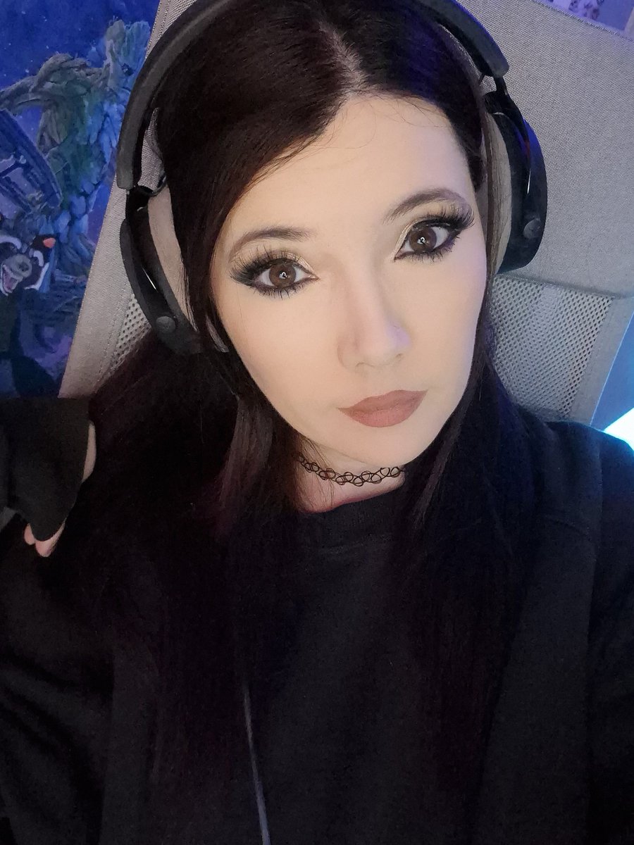 So... tonight we're continuing #basgiath from #fourthwing in #NMS #NoMansSky and going exploring 🚀 Come and say hi in chat! <3 #twitch #twitchpartner #twitchstreams #streamer #girlsoftwitch #twitchgirls