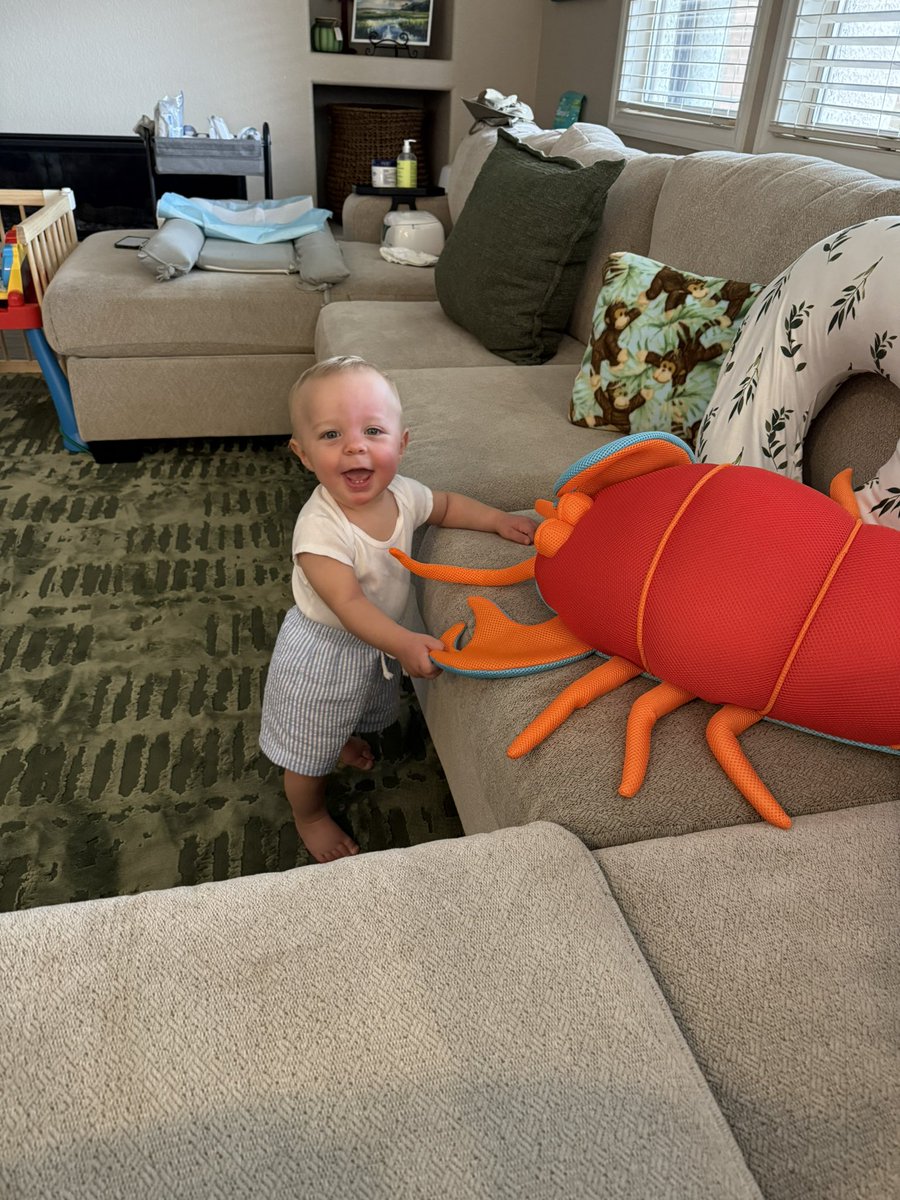 James Farra tweet media