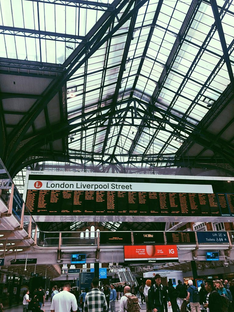 burakizm's tweet photo. Anlık'tı... #darkbeer #london https://t.co/7SO1mXHSQp