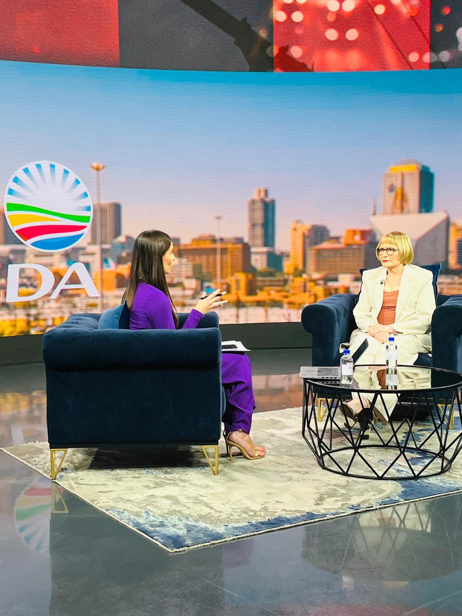 As the GenZille’s say: We cook. Joburg rises!

Local government isn’t about ideology and grand ideals. It is about grand responsibility. It is the frontline of service delivery.

Joburg residents need quality basic services. Water. Sewage. Roads. Electricity.

#BelieveInJoburg