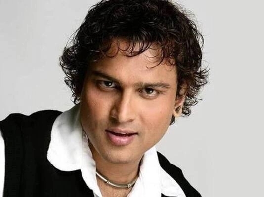 naitik_ofcl's tweet photo. When I first heard "Ya ali.." song literally confused over KK and Zubeen Garg.. and today, they truly not amongst us. 
Rest in peace to Zubeen sir🙏
Art will live forever. #Zubeen_Garg #zubeengargaccident #ZubeenGargNoMore #Zubeen #ZubeenDa #KKsinger #naitikking #RIPZubeenGarg https://t.co/92esvDGEEd
