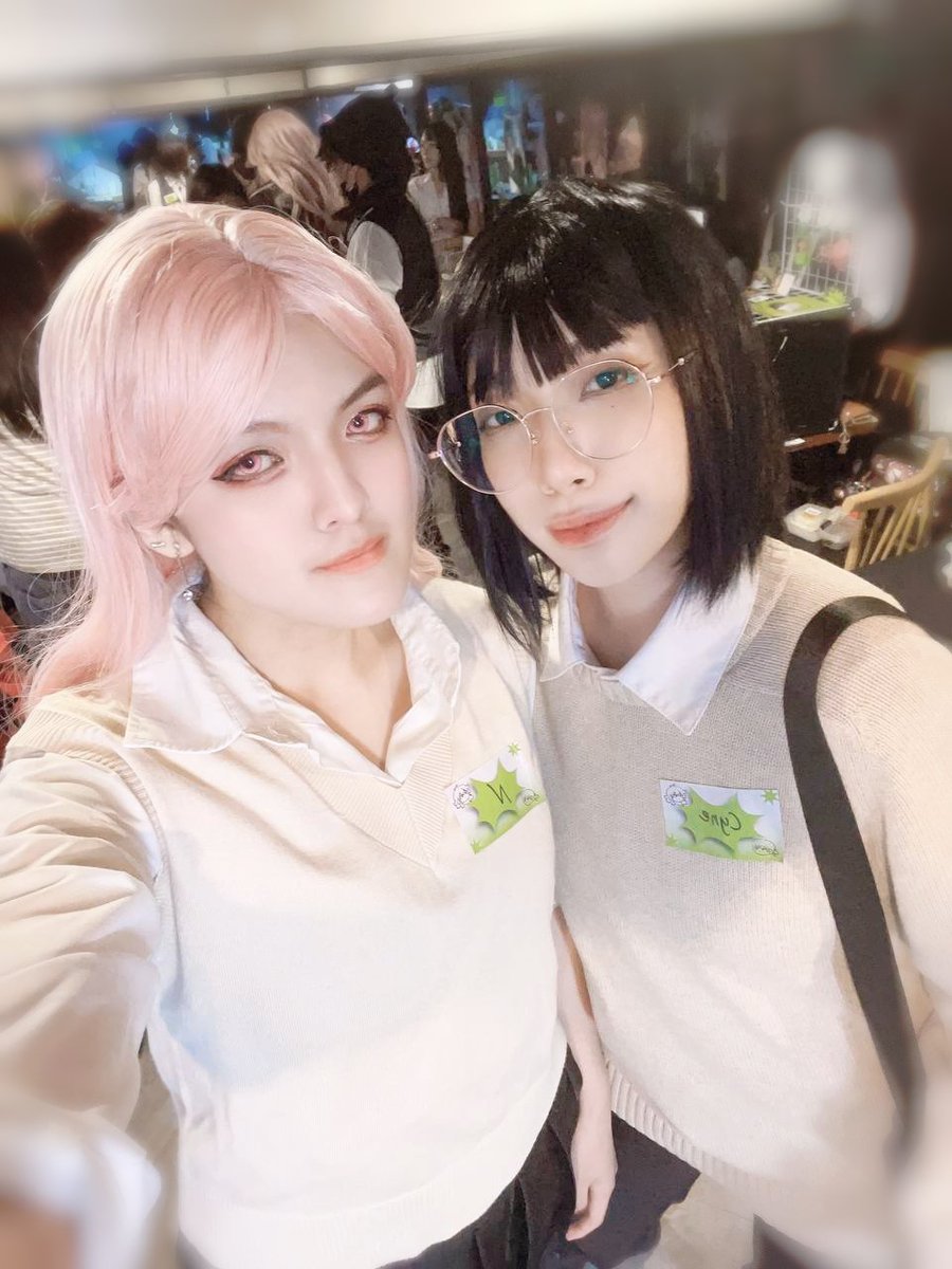 _cyneburg_'s tweet photo. YIPPIEEE GREEN YURI CSE π₯Ίπ
#PromMeToHer https://t.co/TBhsOYYUnP