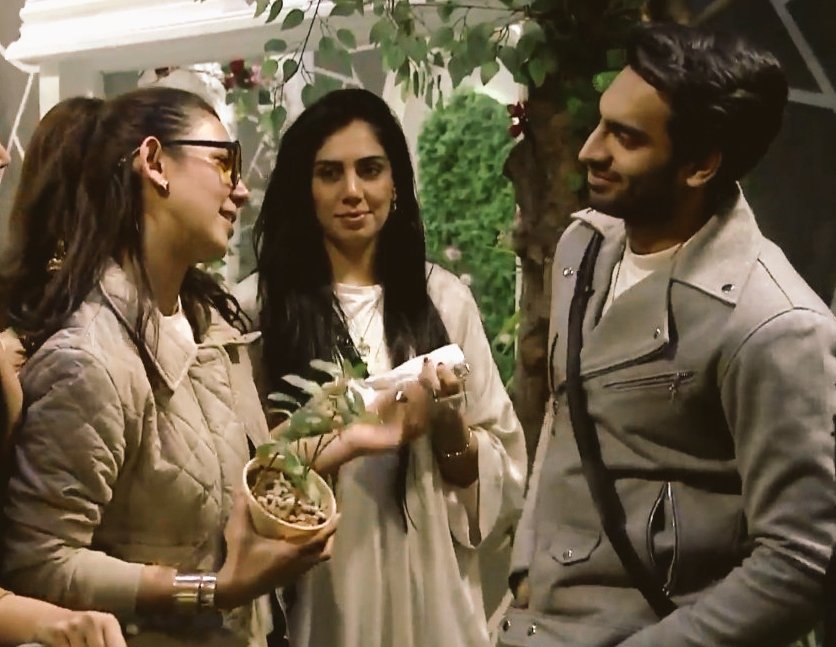 MY HEART!💔 My top 3 fav contestants one last time in one frame!!🙃

[#Tamasha4 #SaifAliKhan #RidaTariq #Kanwalfarooq]