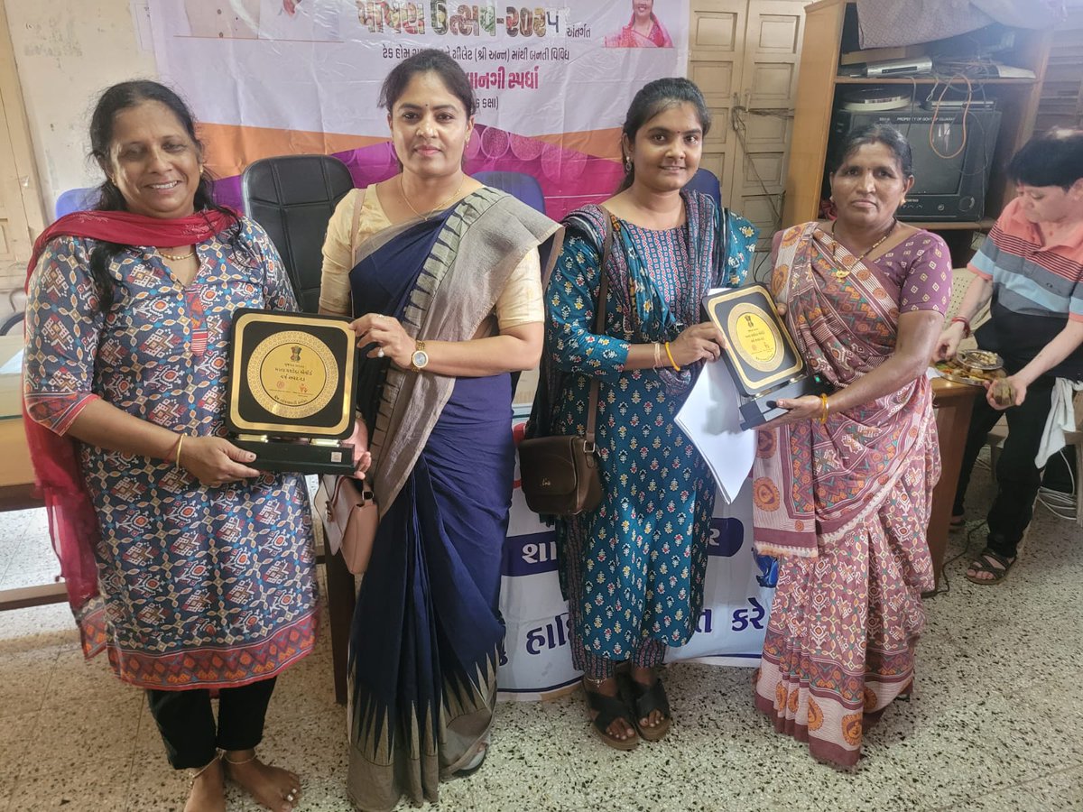 આઈ.સી ડી.એસ,મહિલા અને બાળવિકાસ વિભાગ, ગુજરાત સરકાર દ્વારા "પોષણ ઉત્સવ-2025"  અંતર્ગત  ટેક હોમ રાશન અને મિલેટ્સ ( શ્રી અન્ન) માથી બનતી વિવિધ "પૌષ્ટિક વાનગી સ્પર્ધા "ઘટક કક્ષાએ યોજાવામા આવી 
#Mehsana
#ICDS_Mehsana 
<a href="/ddo_mehsana/">DDO Mehsana</a>
<a href="/CollectorMeh/">Collector Mehsana</a>
<a href="/WCDGujarat/">Women & Child Development, Govt of Gujarat</a>  
<a href="/POICDSMehsana/">ICDS PO MEHSANA</a>
<a href="/CMOGuj/">CMO Gujarat</a>