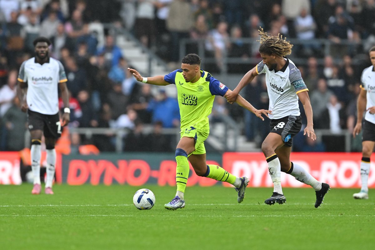 What an away day that is 🤌🏽☔️🅰️💛