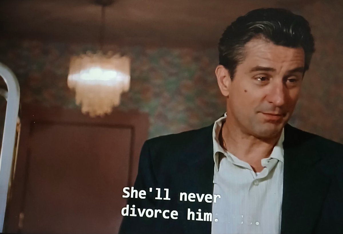 ph1plsbemyboy's tweet photo. @_casuellenjoyer Aaa super sorry for the late replyy :( Anyway, you watching Goodfellas on it's 35th anniversary truly is a great experience 🥹 AND YESS!! His look in that scene was everything. That's probably one of my top Bobert looks from the movie along with this one too!! https://t.co/aKDaaSziF9