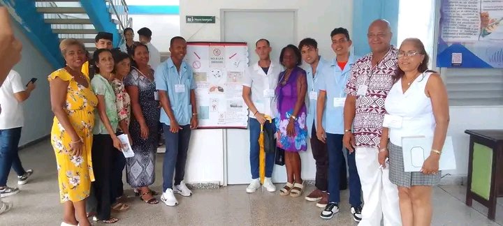 Se realiza Jornada científica estudiantil en UCM-SC, con participación estudiantes y profesores  de la Facultad de Enfermería Tecnología de la Salud  , con exposición de productos terminados en la Feria Expositiva 
Vamos por más
#FETS 
#UCM_SC