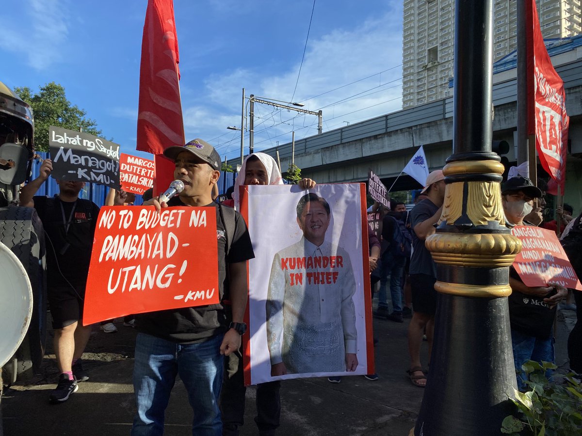 Mayday Multimedia tweet media