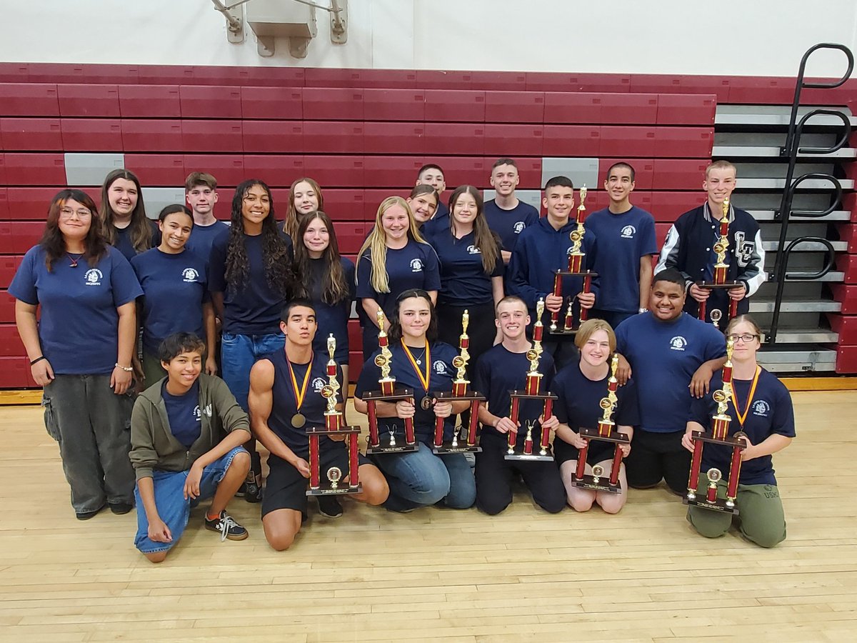 La Cueva MCJROTC is bringing home some trophies from the Early Bird Competition! Way to go, Bears! <a href="/PrincipalLCHS/">La Cueva High School</a> <a href="/LCHS_MTapia/">Melanie Tapia</a> <a href="/LCHS_MCJROTCMI/">LCHS MCJROTC</a>