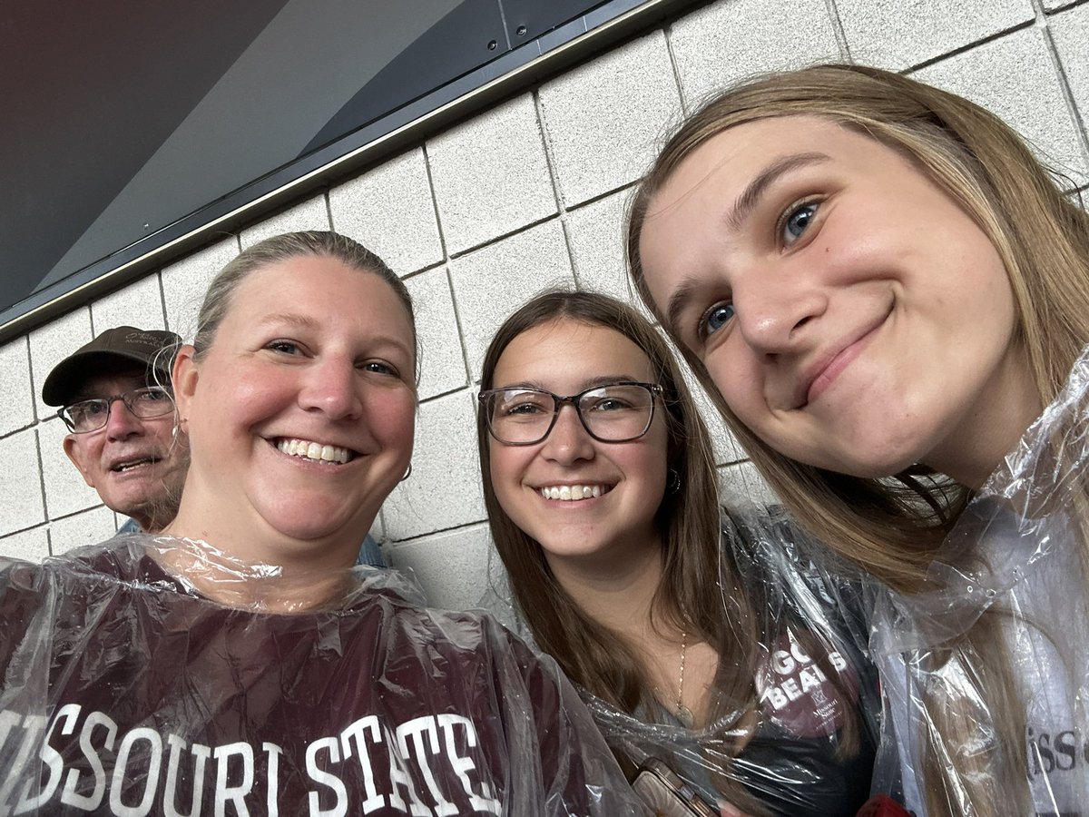 smithsteph's tweet image. How it started vs how it is going. At least @MoStateFootball is up 7-0