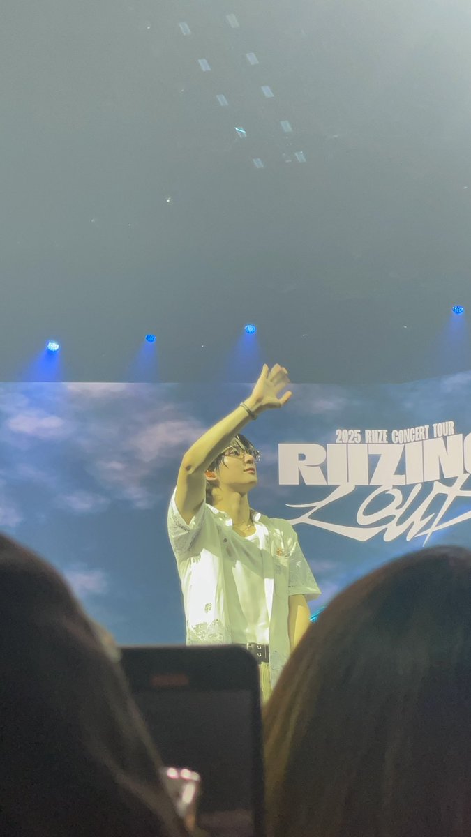 pearlster🫧 tweet media