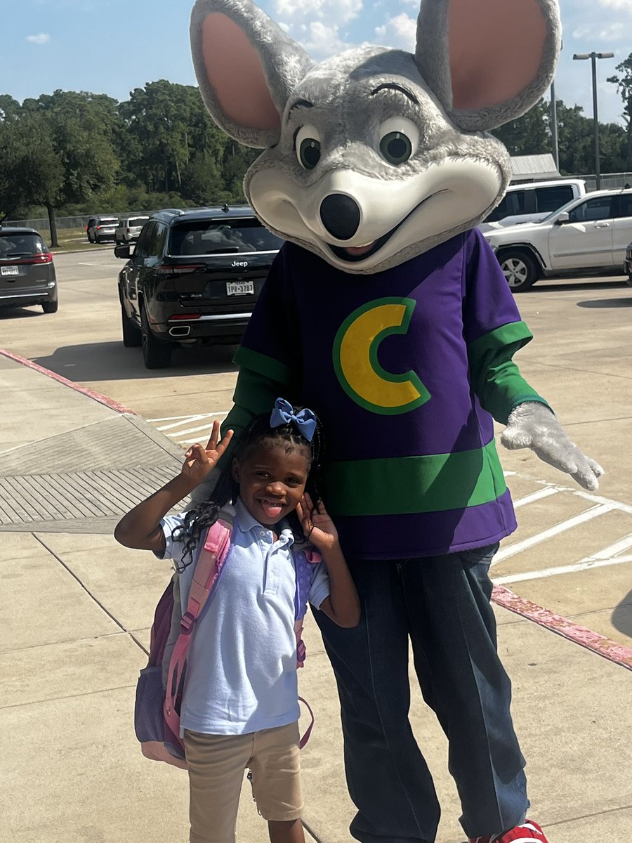 Major Elementary School (@majorelementary) on Twitter photo Even Chuck E. Cheese loves coming to visit us at MAJOR! #MAJOR <a href="/SpringISD/">Spring ISD</a> <a href="/HilarionMartin1/">Hilarion Martinez</a> Even Chuck E. Cheese loves coming to visit us at MAJOR! #MAJOR <a href="/SpringISD/">Spring ISD</a> <a href="/HilarionMartin1/">Hilarion Martinez</a>