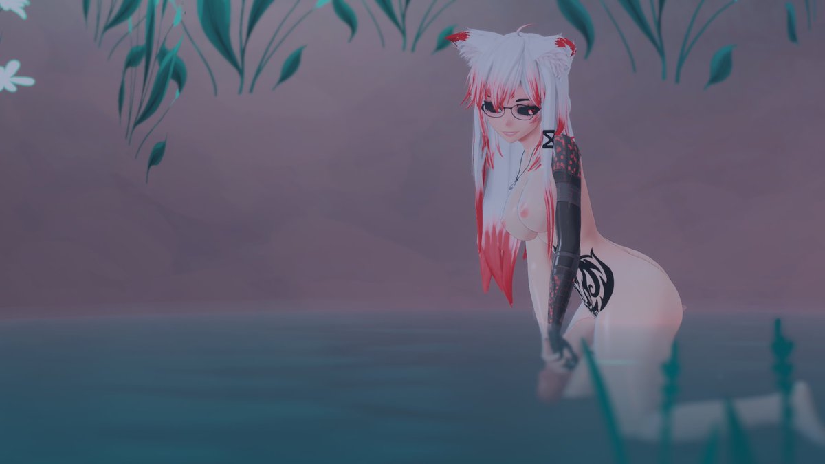 LEWD VRChat Posts tweet media