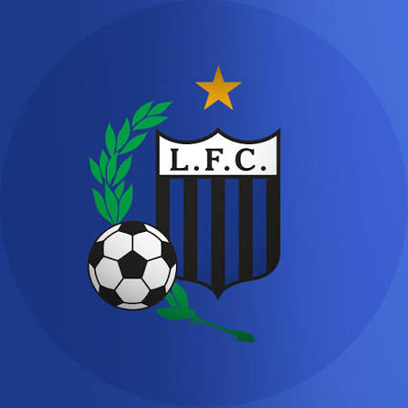 PyD1891's tweet photo. Liverpool contra Peñarol / contra la gallina https://t.co/q25vJk4HLA