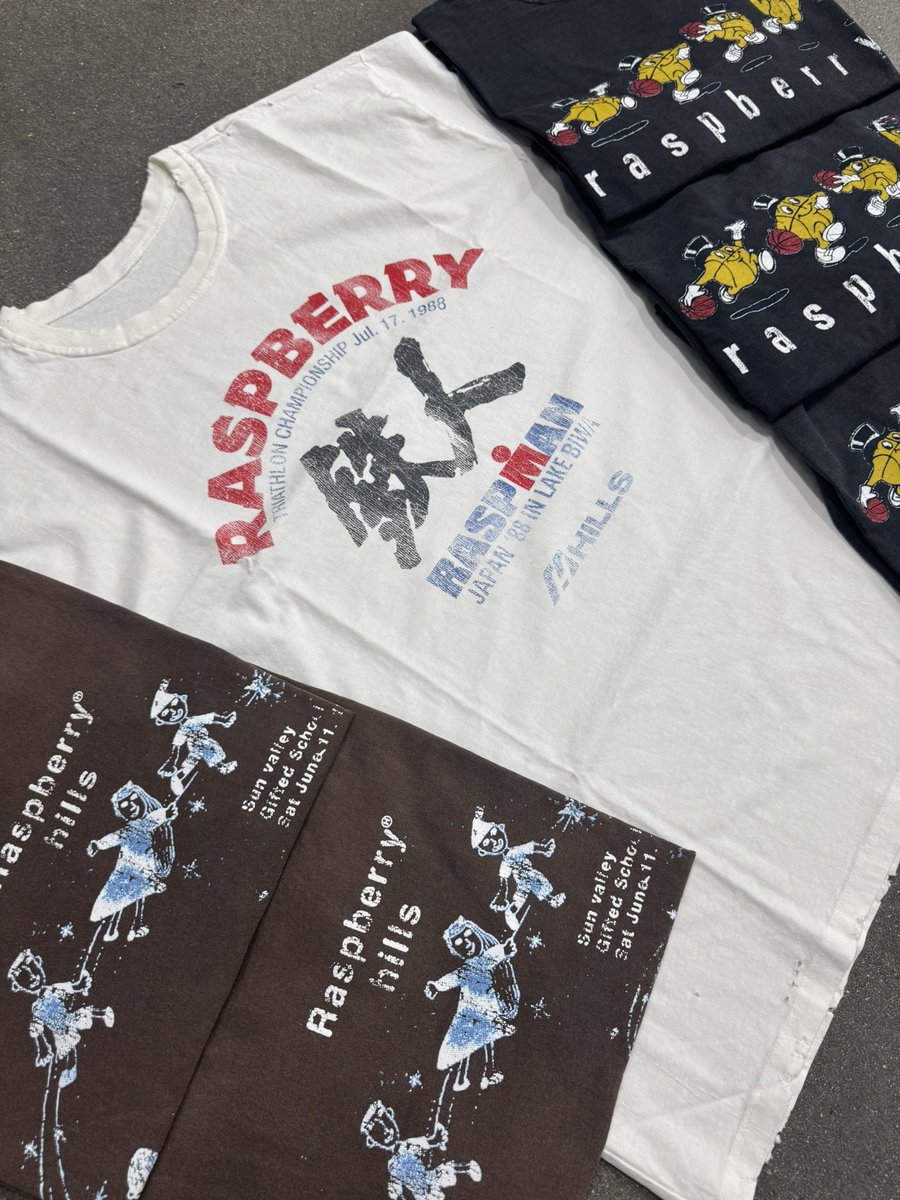 New Raspberry Hills just in!

We’re open until 8pm today!
45 W 7th St, Covington, KY, 41011
solebystyle.com/collections/ra…