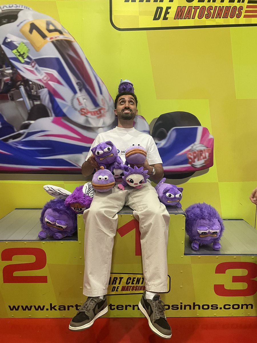 I have some plushies 

Big thanks to <a href="/berzan/"></a> and <a href="/Pr33zey/">Pr33zy</a> 

More about soon guys 💜

<a href="/MonadPlushieHQ/">Monad Plushie HQ 🧸 💜</a>