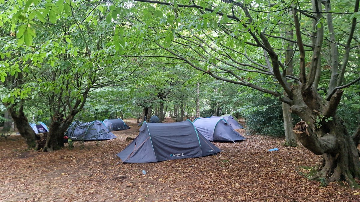 DAOSdofe's tweet image. DAOS Bronze
A great first day of the year 10s assessed expedition. All in camp enjoying great food.