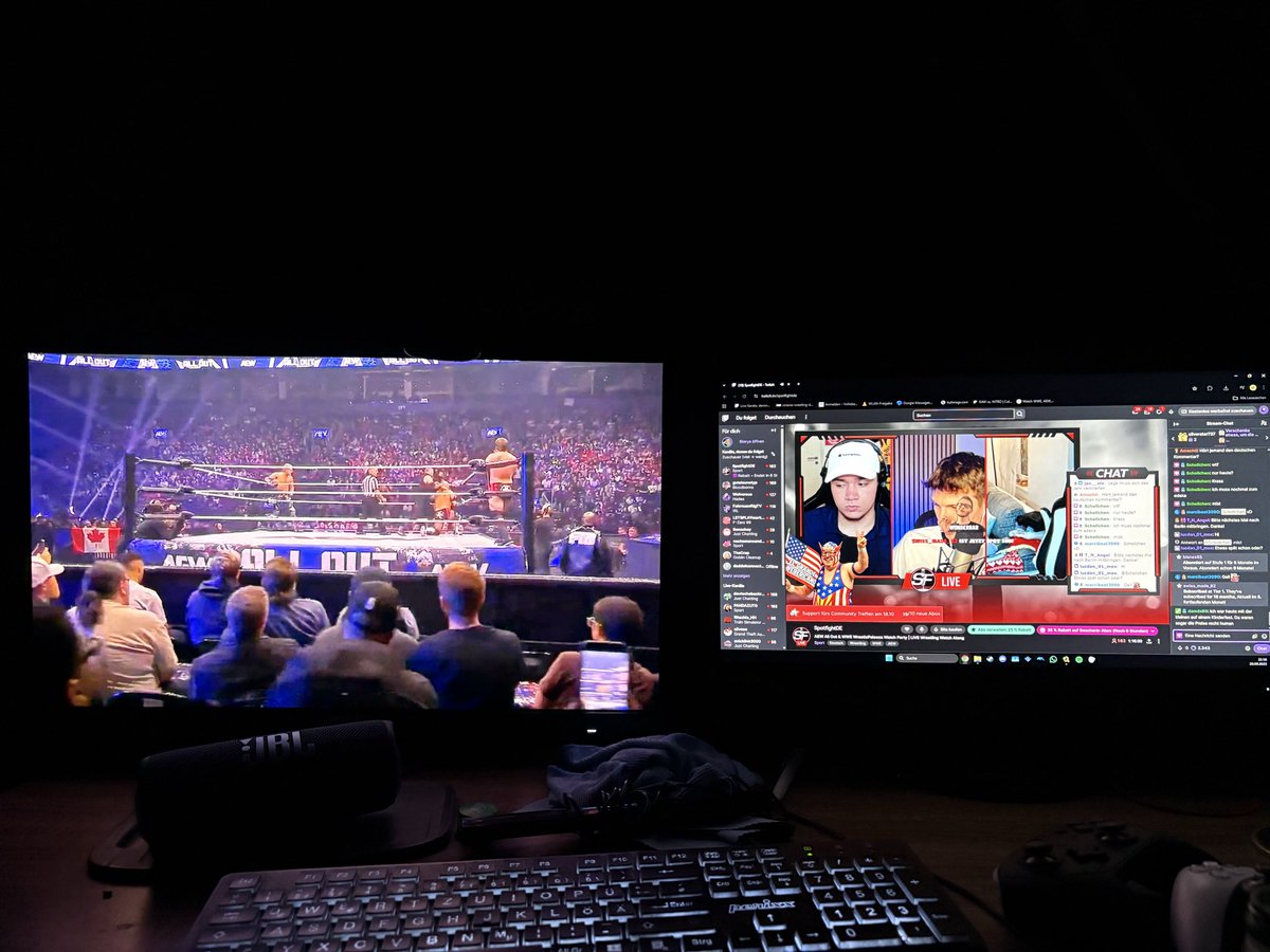 Ein hoch auf 2 Bildschirme 🥰 mit Handy würde ich abkotzen <a href="/SpotfightDE/">Spotfight - Wrestling News, Podcasts & Dokus</a>