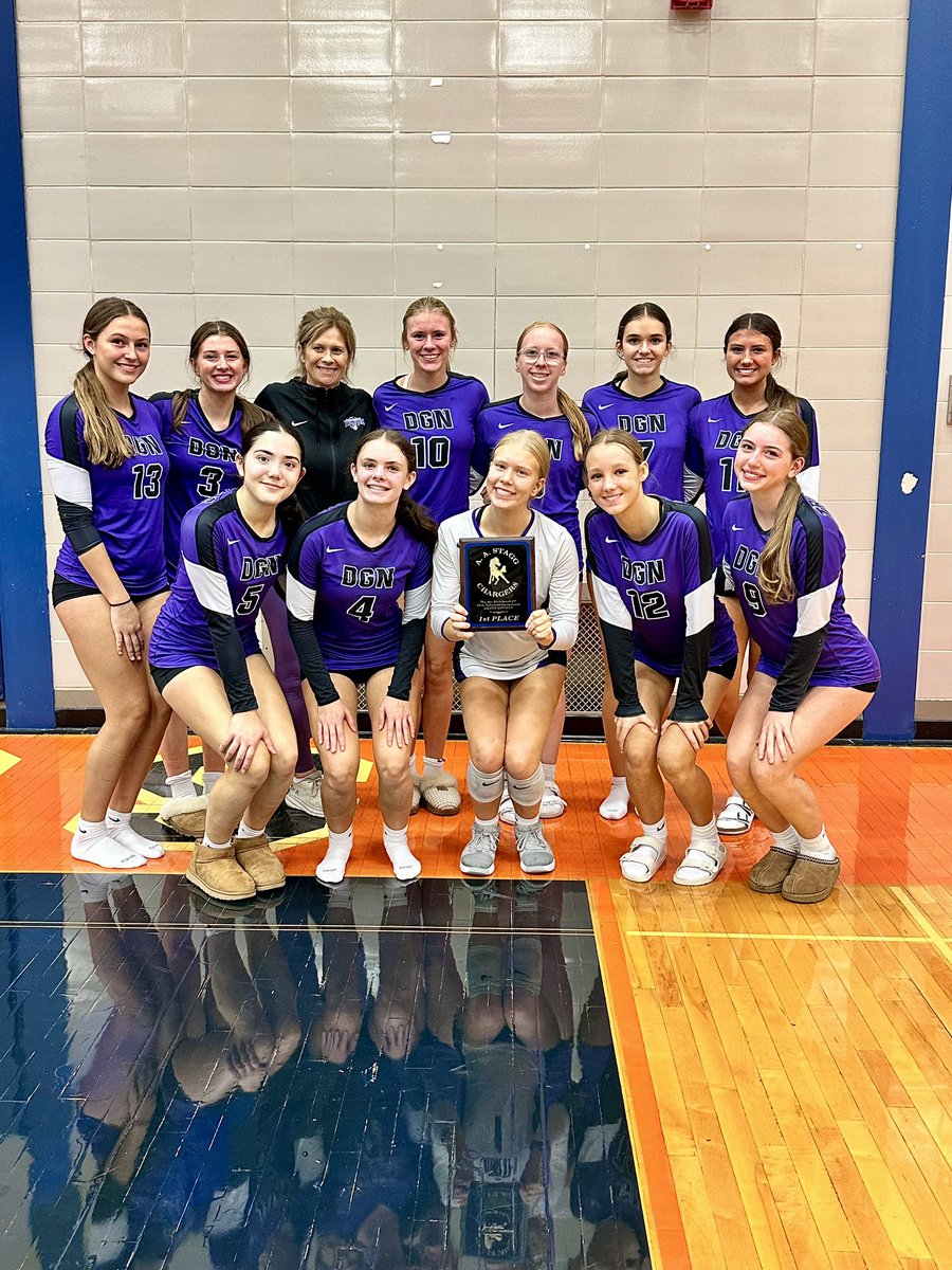 New weekend, new hardware. Total team effort to win the silver division at the Stagg Invite. So proud of this crew!  <a href="/DGNVolleyball/">DGN Volleyball</a>