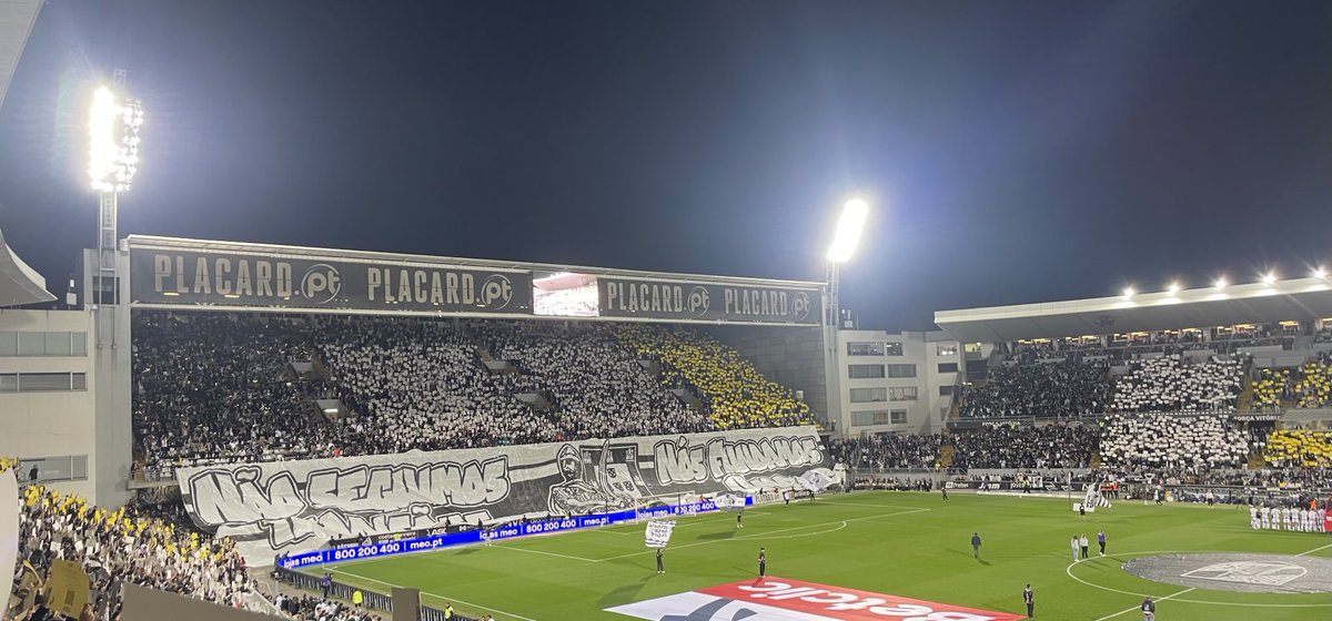 Não seguimos tradições.

Nós fundamos uma.

🖤🤍⚔️