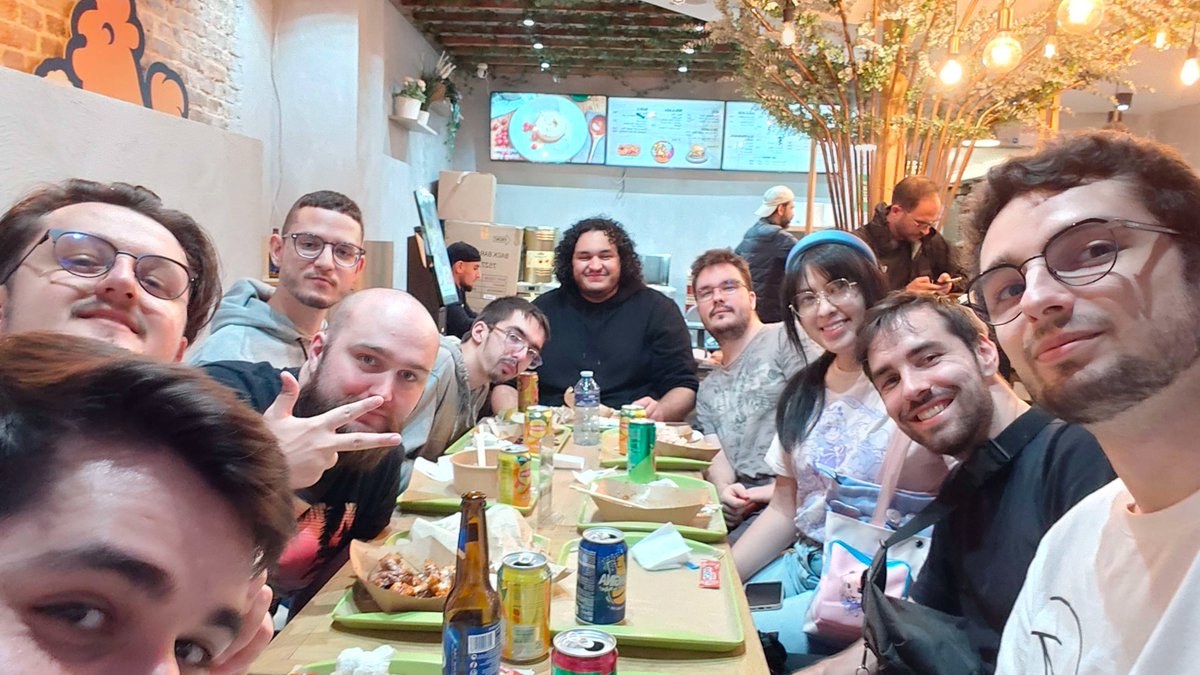 Hecatia15 tweet media