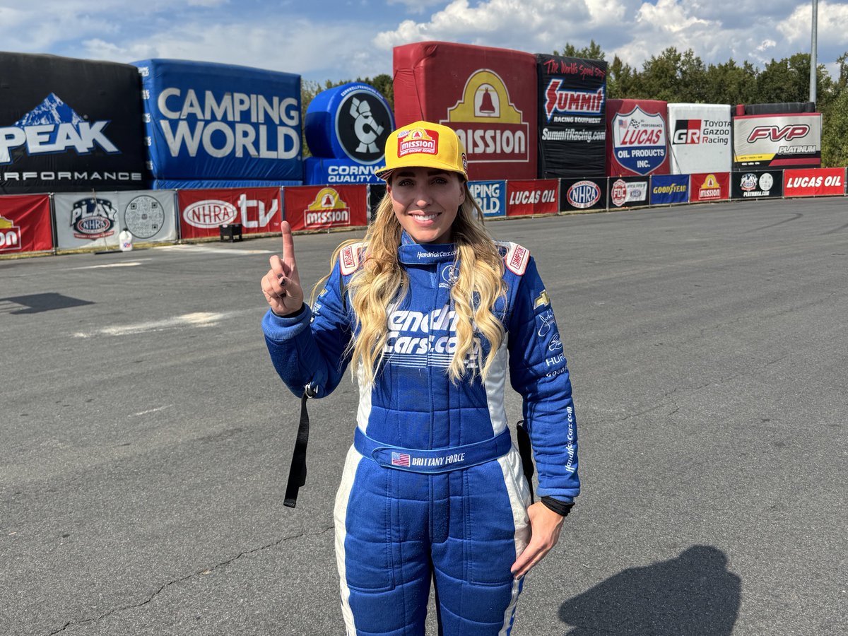NHRA's tweet image. .@BrittanyForce picks up her fifth @MissionFoodsUS No. 1 qualifier of the season! 

#CarolinaNats • @JFR_Racing