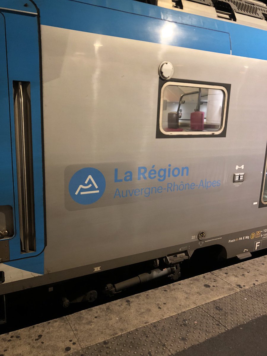 Mm a cannes il y’a sa propagande wsh c trop