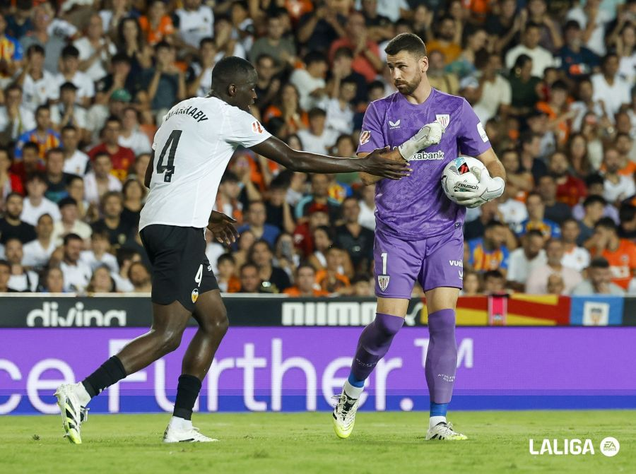 🔜 A les 23:00h, #LaBandaMINUTiRESULTAT📺, amb els resums d'un dissabte, de moment, molt positiu per al futbol valencià

🐸#GironaLevante
👂#CulturalCastellón
🟡#VillarrealOsasuna
🦇#ValenciaAthletic

🗣️ <a href="/SergiEscriva_14/">Sergi Escrivà</a>, <a href="/10fernandogomez/">Fernando Gómez</a>, <a href="/sojevi/">Josevi Sánchez</a>, <a href="/xavialberola/">Xavier Alberola</a> i <a href="/raulpinarozas/">Raúl Pina</a>