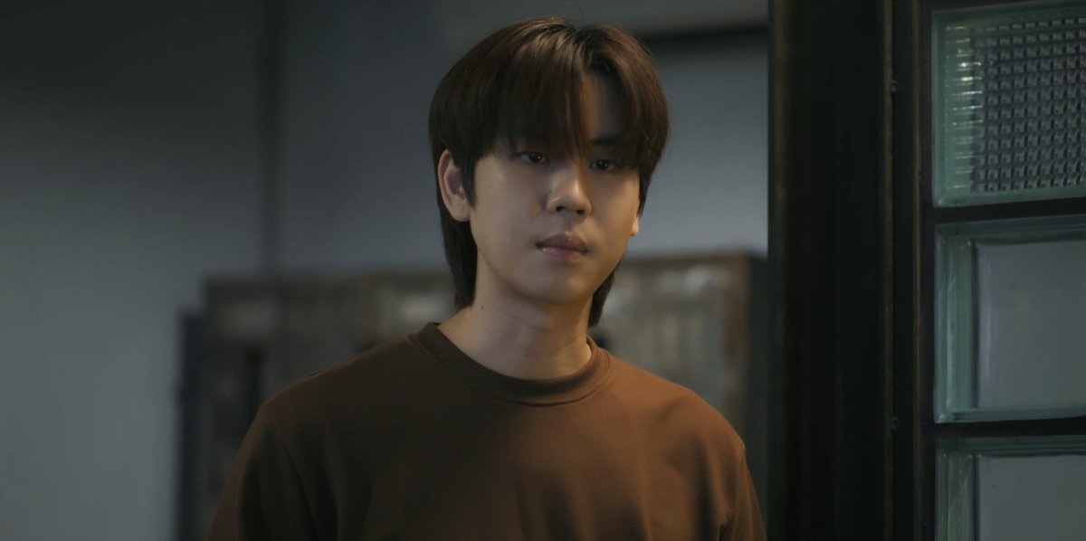 BounPrem_TH_OFC's tweet photo. ผมมีเรื่องจะคุยกับคุณ

/// 1 ประโยคสั้น ๆ รู้สึกร้อน ๆ หนาว ๆ แทนเลอ

BOUNPREM REVAMP EP5
#RevampSeriesEP5 https://t.co/Kj4mrzrpfN