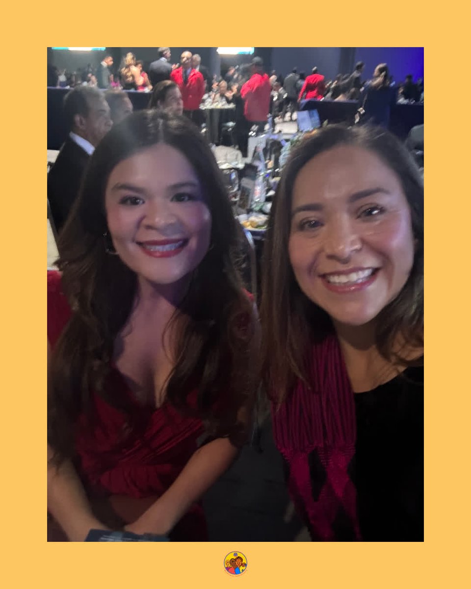 MamasConPoder's tweet image. ¡Fue un honor estar con otros líderes latinos en la Conferencia de Liderazgo del Instituto del Caucus Hispano del Congreso 2025!

Este fue un espacio poderoso para reflexionar sobre el momento histórico que estamos viviendo y estrategizar juntos el camino a seguir.

#CHCI2025