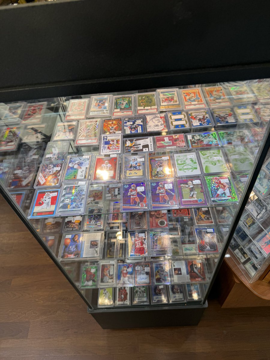 CallDT's tweet photo. GG Cards and Breaks continues to grow, elevate, &amp; advance itself as THE place to go for sports cards, trading cards, &amp; card supplies. They ARE 1:1 to us here at #WakeUpCall!

Experience it for yourself on 639 Delmar Pl, Syracuse, NY, OPEN Tues-Sat 10am-6pm &amp; Sun 10am-5pm. https://t.co/KNS2VSknob
