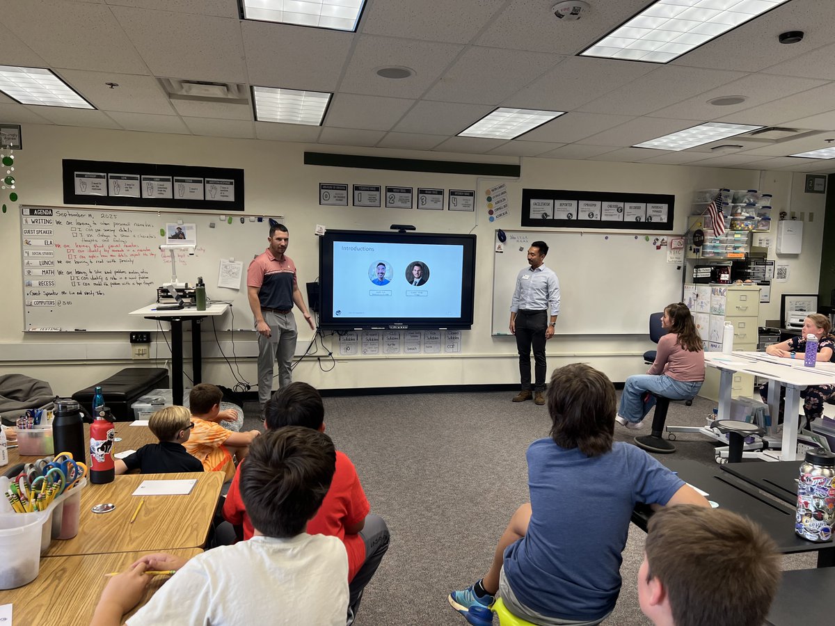 ClassroomD4's tweet image. Thank you Justin and Carlan, from @CLAconnect, for visiting with my #5thGrade students on Friday, explaining what you do, and then having them compete in a tower building contest. Informative and fun! @WashoeSchools