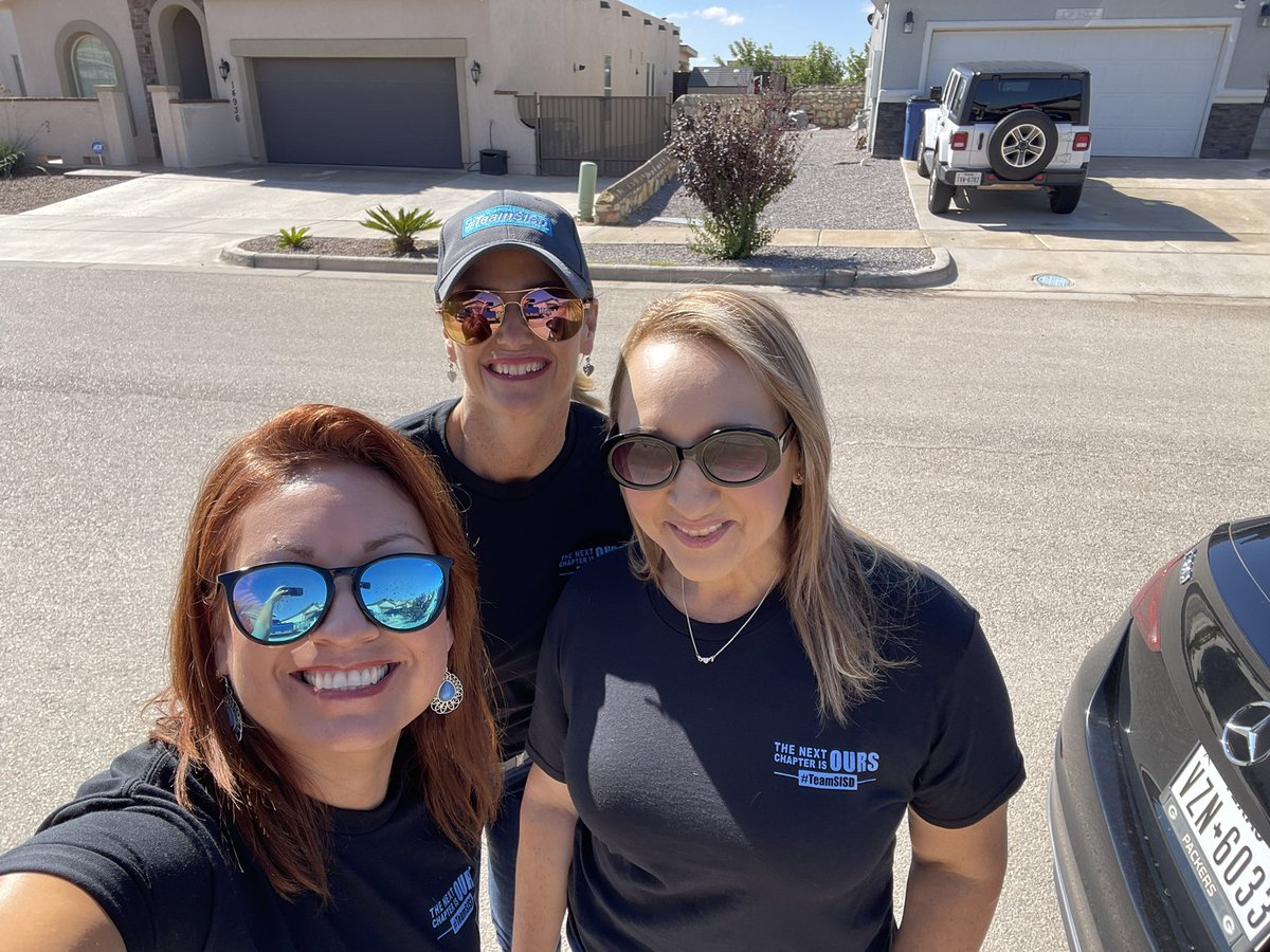NGuereque_CTES's tweet image. Walk for Success 25-26! 💙🖤 Super proud of our campus @CTrails_ES for finding and coding 100% of our leavers. 👏#CTEHeartAtWork #AllIn