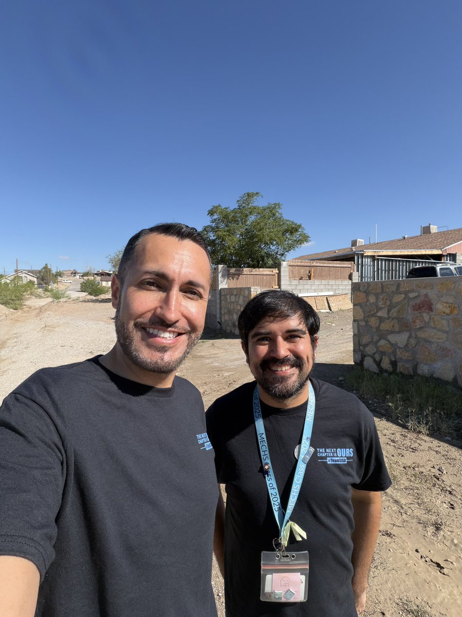 Today we visited our communities for the SISD Walk for Success 🚶‍♀️💙. Going door-to-door reminds us of one simple truth: we care about our students, and we’ll go the extra mile to support their success. 📚✨ #TeamSISD #AllIn <a href="/missionechs/">Mission Early College High School</a>